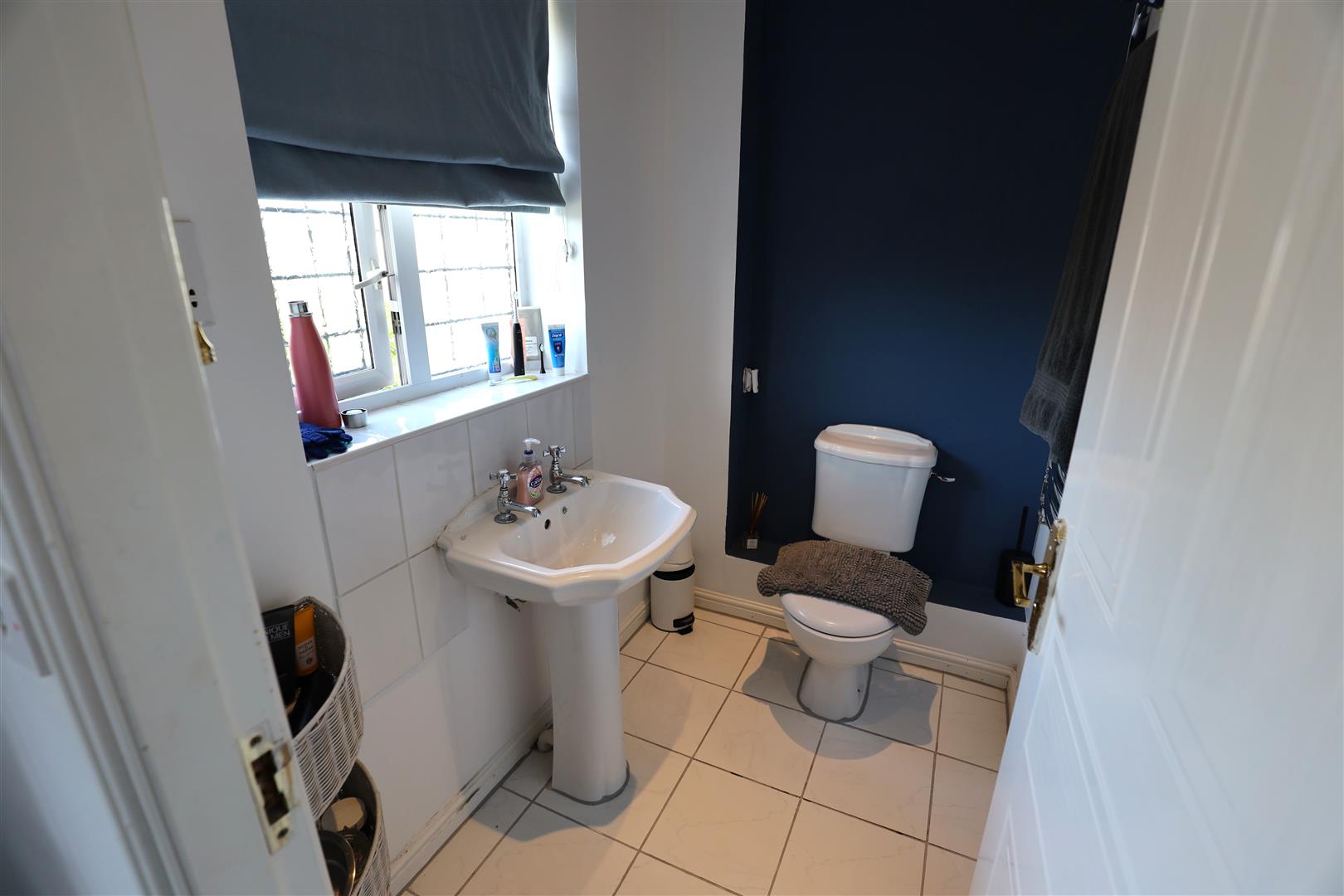 9 Clos Brenin, Brynsadler, CF72 9GA